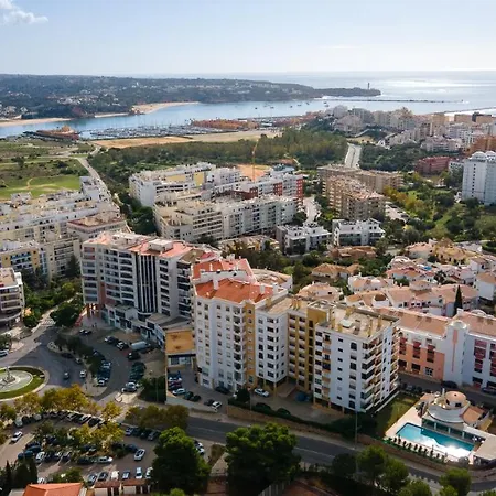 Casa Brasil 2 Bdr With Balcony By Lovelystay Appartement Portimão